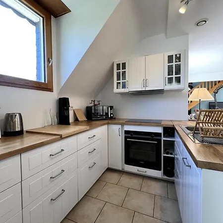 Holiday home Maison De Charlie Madame Est Servie *